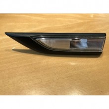 CAMURLUK SINYALI Sol ON VW TRANSPORTER T7 15 > - Oem No: 7E0949101