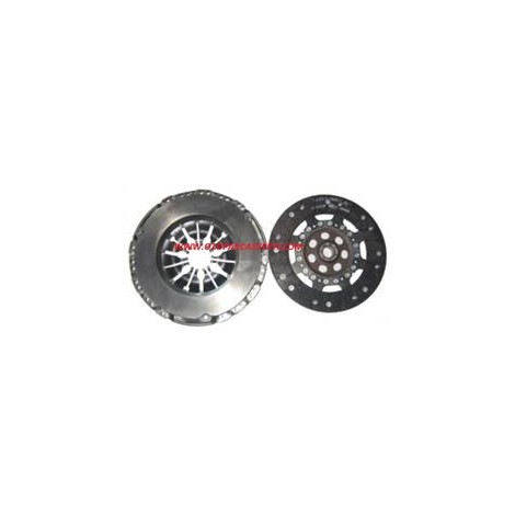 LATİTUDE DEBRİYAJ SET 1.5 100 HP 8200889320-7701479062