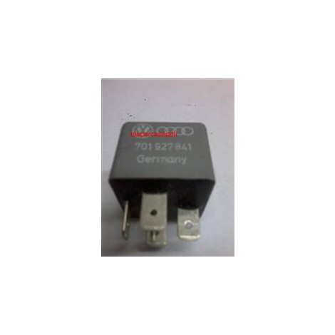 bora  bagaj kapak rolesi 191927841 12 volt 40 a  1999-2001