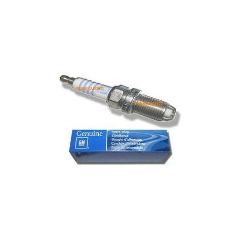 OPEL VECTRA C BUJİ 4 TIRNAK TAKIM 2002-2003