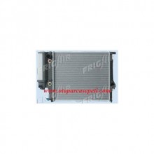 BMW E34 Su Radyatörü