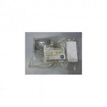 OPEL KADETT E CAM SİLECEK ROLESİ