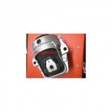 Audi Q 5 motor kulağı 2008 sonrası